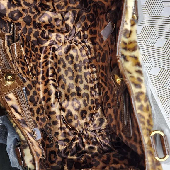 DENNIS BASSO FAUX FUR HANDBAG - Picture 8 of 8